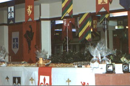 table banquet medieval